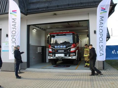 Uroczystość otwarcia remontowanego obiektu Remizy OSP w Czorsztynie.