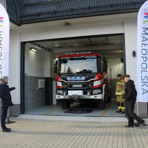 Uroczystość otwarcia remontowanego obiektu Remizy OSP w Czorsztynie.