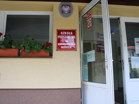 Budowa oddziału przedszkolnego przy Szkole Podstawowej w Sromowcach Niżnych