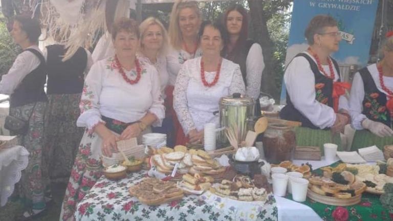 357157574_290984860254451_864856308649519908_n (Niestandardowy).jpg