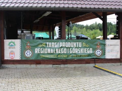 Targowanie w Sromowcach Wyżnych