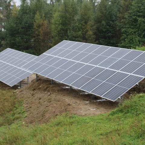 Montaż paneli fotowoltaicznych w Maniowach