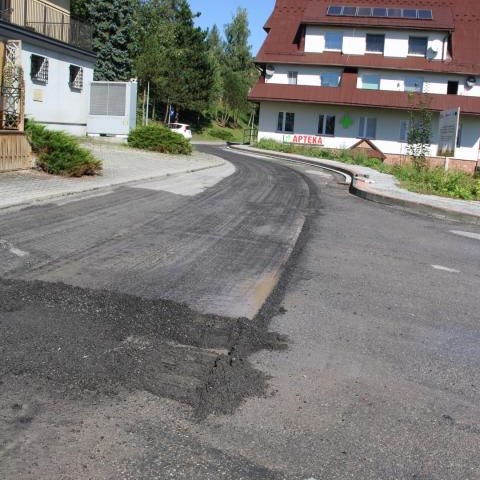 Frezowanie ulicy Gorczańskiej w Maniowach