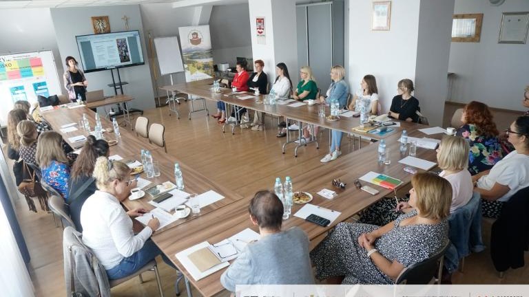 KOM5 (Niestandardowy).jpg