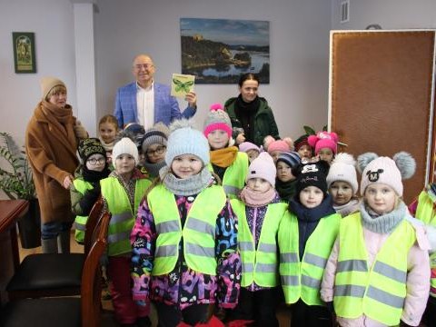 Oddział przedszkolny z wizytą w Urzędzie Gminy Czorsztyn