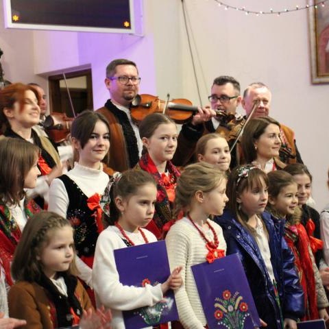 Przynieście ze sobą dziecinę, jest miejsce w naszej rodzinie