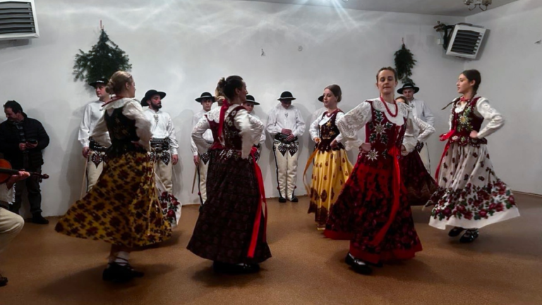 Zwyrtni12 (Niestandardowy).PNG