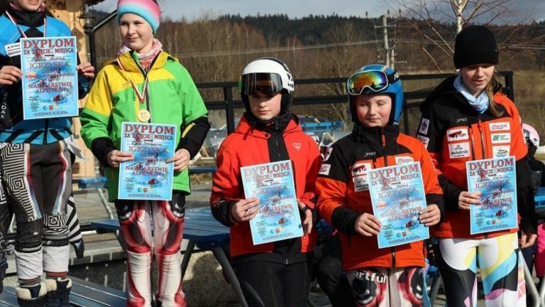 627e50a4ff0c14200db98f613800679d (Niestandardowy).jpg