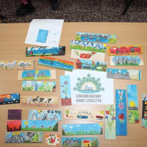 Warsztaty z malowania w Domu Kultury w Kluszkowcach