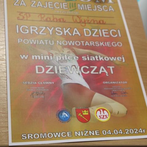 Igrzyska Dzieci Powiatu Nowotarskiego w mini piłce siatkowej dziewcząt