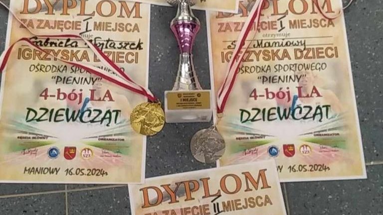 Messenger_creation_a528a1e0-c66d-4414-a0e2-79da0243b5fd (Niestandardowy).jpeg