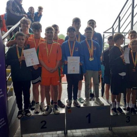 Wicemistrzowie Małopolski w sztafecie szwedzkiej z Maniów