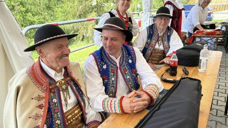 448072477_756947276646257_183375976839049753_n (Niestandardowy).jpg