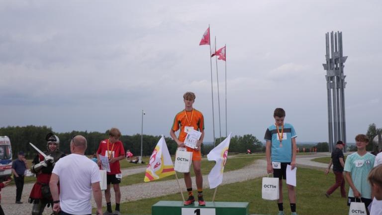 g10 (Niestandardowy).jpg