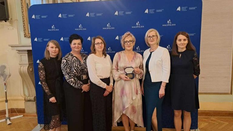 25a3c2b7-30f4-4321-81c6-09eb32411a1e (Niestandardowy).jpg