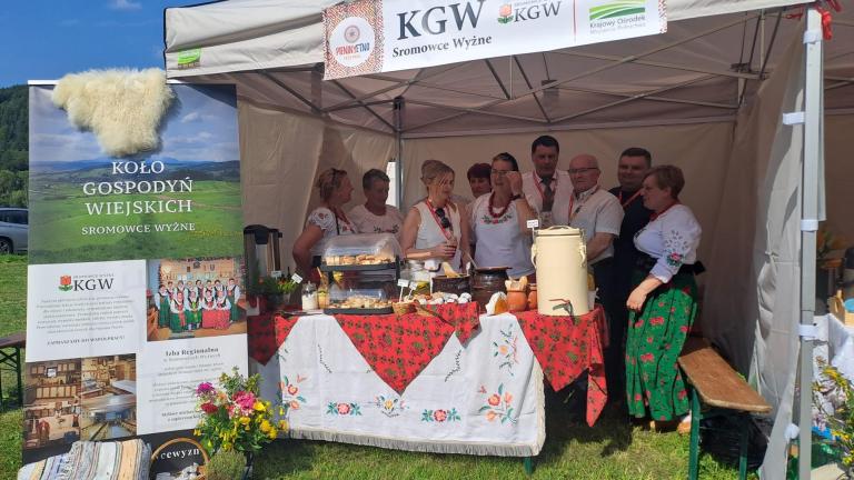 449342639_458688546911683_6581517879625104173_n (Niestandardowy).jpg