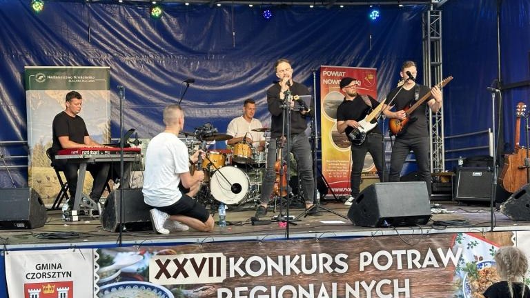 Messenger_creation_98ea9f1f-9f3e-4a05-b23e-e325cbed3fdf (Niestandardowy).jpeg