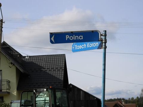 Podpisano umowy na remonty chodników w Mizernej i Sromowcach Wyżnych