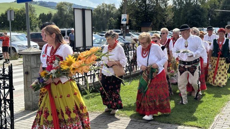 3 (19) (Niestandardowy).jpeg