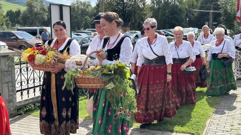 3 (24) (Niestandardowy).jpeg