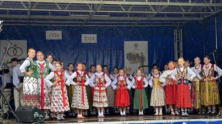 Messenger_creation_3DF5674D-6E49-4389-9514-416050D04274 (Niestandardowy).jpeg