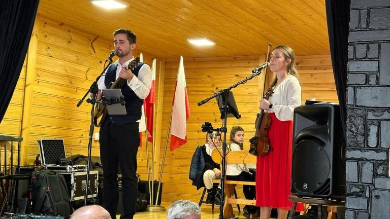 Messenger_creation_DB56D21F-00B7-441C-B5A0-D945A00A0A7D (Copy).jpeg