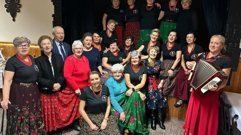 Messenger_creation_65AD0AA6-A473-45C7-B92D-5FD922D05D4F (Copy).jpeg