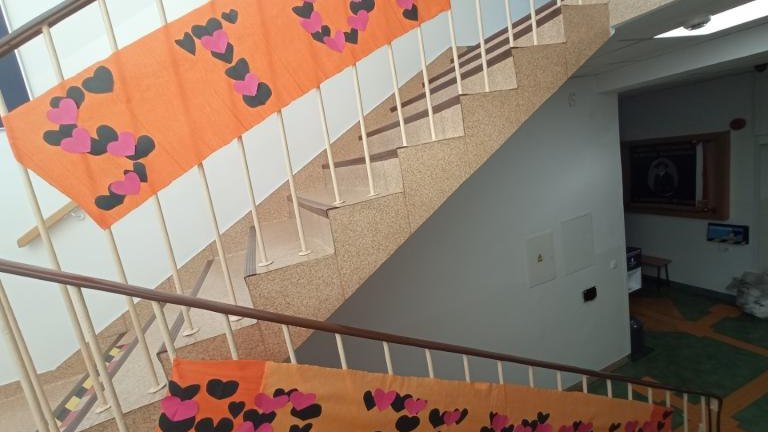 Przemoc (4) (Niestandardowy).jpg