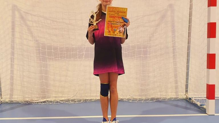 2 A (Niestandardowy).jpg