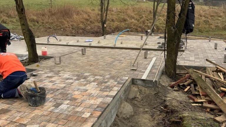 Messenger_creation_46496BC4-50A1-4D84-97F0-EE6D478E5F0A (Niestandardowy).jpeg