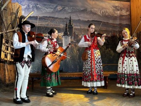 Wyróżnienie dla Muzyki zespołu "Mali Maniowianie"