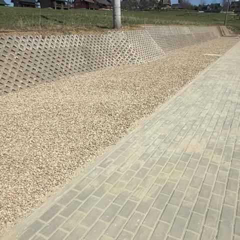 Utwardzenie pobocza przy ul. Zamkowej w Czorsztynie