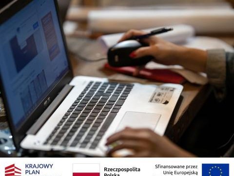 Szkoła Podstawowa w Sromowcach Niżnych z dofinansowaniem na zakup sprzętu edukacyjnego