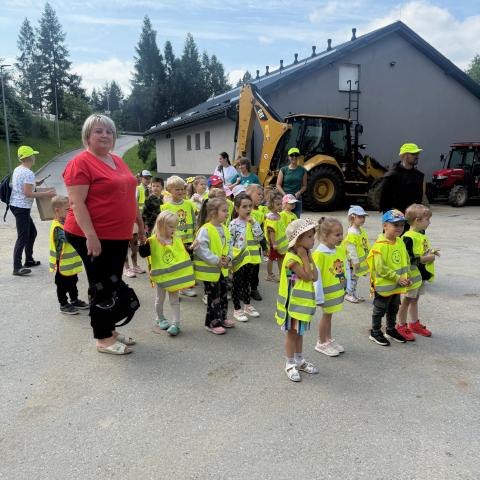 Przedszkolaki z Kluszkowiec odwiedziły PSZOK