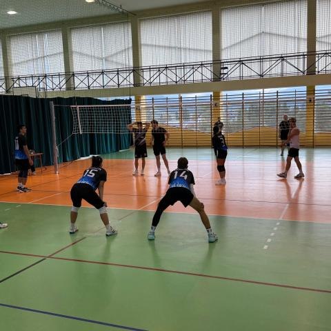 Emocje, walka i sportowy duch! Relacja z siatkarskich zmagań