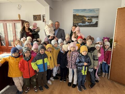 Sówki i Biedronki z zaproszeniem w Urzędzie Gminy