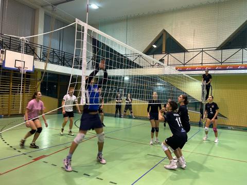 Wyniki Rozgrywek Siatkarskich – 16.11.2025