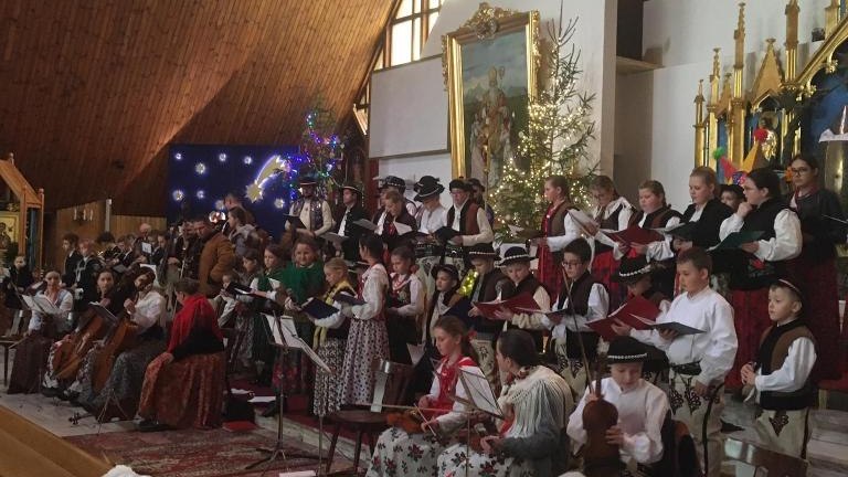 270302317_5499772843382924_3516890221775402276_n (768x1024).jpg