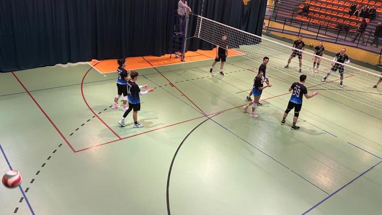 Rozgrywki siatkarskie (7).jpg