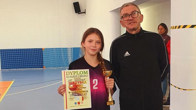 Igrzyska Dzieci – Rywalizacja Ośrodka Pieniny w Piłce Koszykowej – zwycięstwo dziewcząt z Maniów (6).jpg