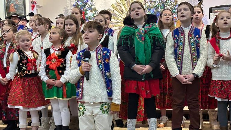 Kolędowanie w Sromowcach Niżnych (3).jpg