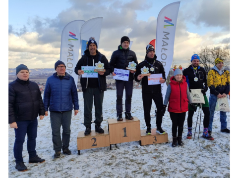 Sukces Zbigniewa Jaworskiego na IV Biegu Sylwestrowym w Starym Sączu