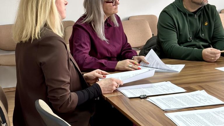 Podpisano umowy na realizację zadań sportowych w Gminie Czorsztyn w 2026 roku (8).jpeg