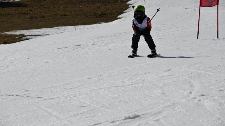 Młodzi sportowcy na stoku – zawody o Puchar Wójta Gminy Czorsztyn (12) (Duże).JPG