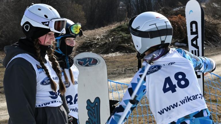 Młodzi sportowcy na stoku – zawody o Puchar Wójta Gminy Czorsztyn (124) (Duże).JPG