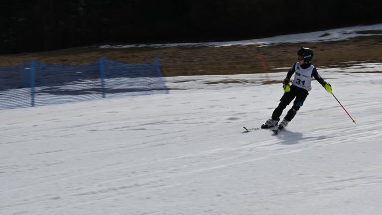 Młodzi sportowcy na stoku – zawody o Puchar Wójta Gminy Czorsztyn (137) (Duże).JPG