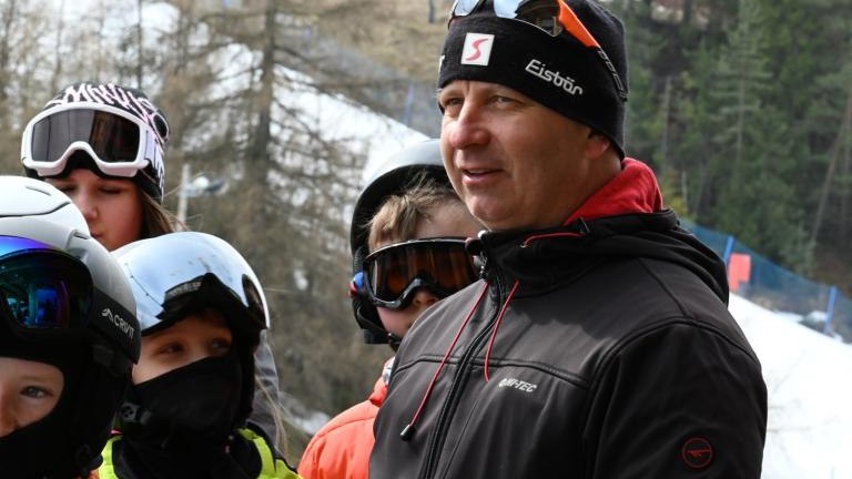 Młodzi sportowcy na stoku – zawody o Puchar Wójta Gminy Czorsztyn (152) (Duże).JPG