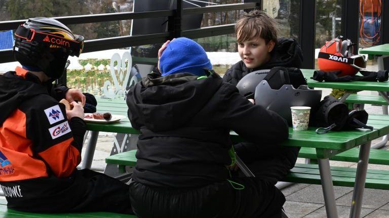 Młodzi sportowcy na stoku – zawody o Puchar Wójta Gminy Czorsztyn (155) (Duże).JPG