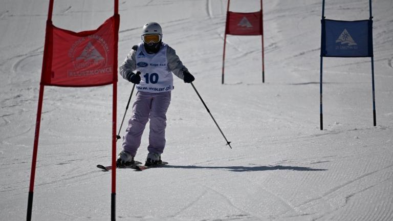 Młodzi sportowcy na stoku – zawody o Puchar Wójta Gminy Czorsztyn (16) (Duże).JPG