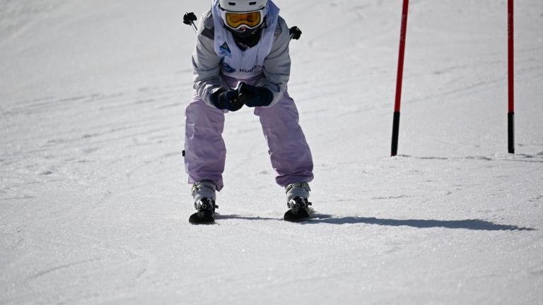 Młodzi sportowcy na stoku – zawody o Puchar Wójta Gminy Czorsztyn (17) (Duże).JPG